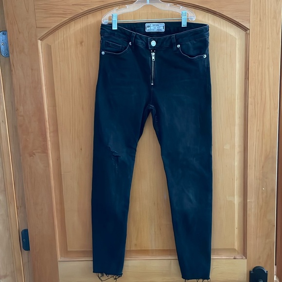 Free People Busted Knee Fly Fray Black Jeans Stretch 27 VGUC - Picture 3 of 9